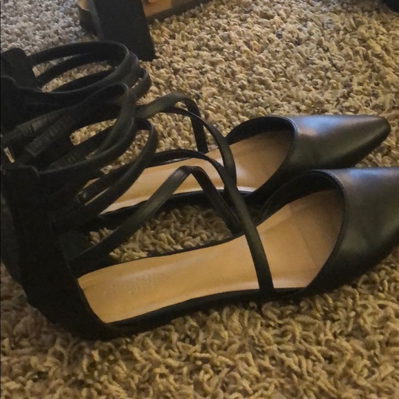 Flats - Picture 2 of 2